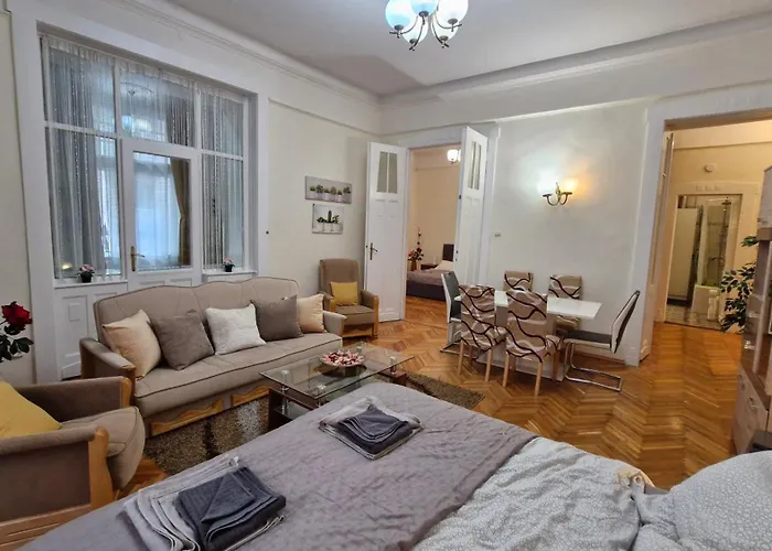 Apartament River Center *