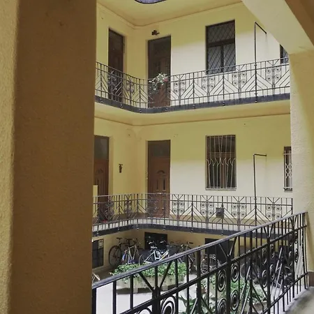 River Center Appartement *