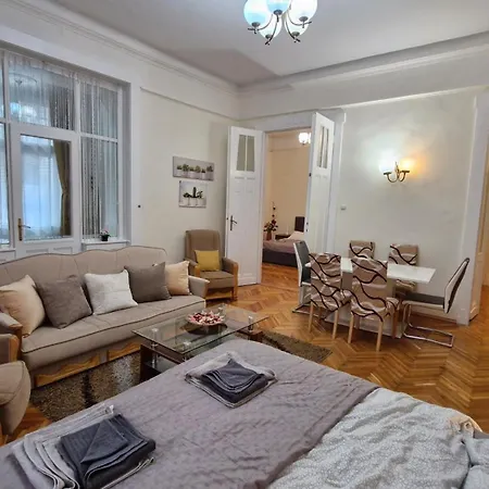 Appartement River Center *