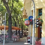 River Center Apartament *